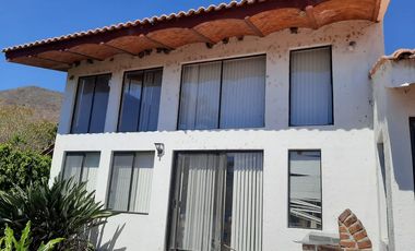 CASA EN VENTA EN JOCOTEPEC