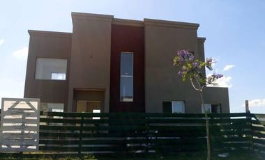 Muy linda casa en Vistas - Puertos de Escobar