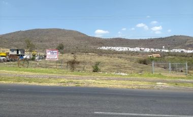 SE RENTA TERRENO SOBRE AVENIDA FRANCISCO I. MADERO PONIENTE, SALIDA A QUIROGA