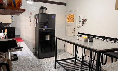 Casa PH en venta en Lanus Este