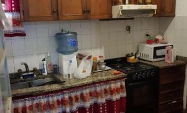 Venta Casa 3 Amb Temperley Gran Patio y quincho