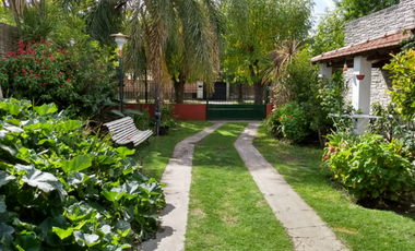 Venta Casa 3 Amb Temperley Gran Patio y quincho
