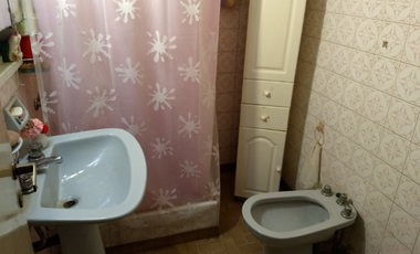Venta Casa 3 Amb Temperley Gran Patio y quincho