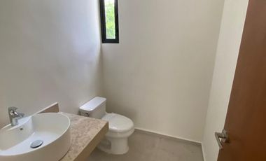 Casa en venta una planta Mérida Yucatán, Privada Rocío Country Living