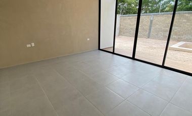 Casa en venta una planta Mérida Yucatán, Privada Rocío Country Living