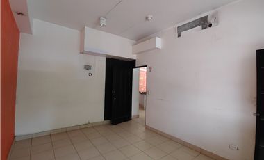Excelente Oportunidad Local Comercial En Planta Baja En Obarrio