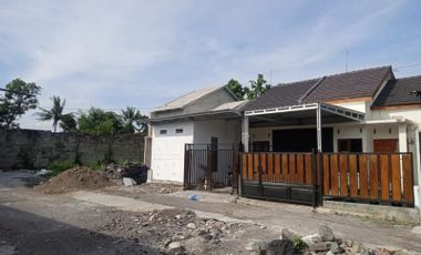 Rumah Murah dilingkungan Perumahan 50 meter dari Jl Taskombang