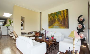 VENTA de CASAS en LA CALERA