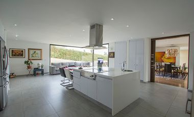 VENTA de CASAS en LA CALERA
