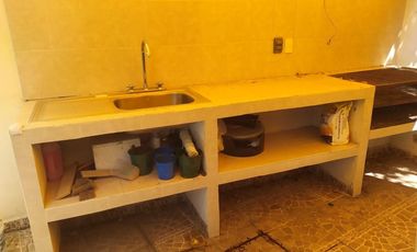 Casa de 3 rec., alberca, terreno 185 m2 en Real Santa Fe, Xochitepec, Mor.