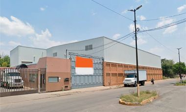 Nave Industrial en renta  2,268.12m2 Tepozbalas Park