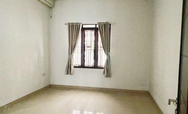 Di Sewakan Rumah Siap Huni 3 Kamar di Batununggal, Mengger Bandung