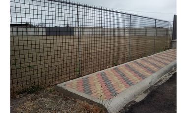 Terreno de arriendo en Montecristi por la tejedora