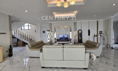 Rumah Mewah American Modern House Di Gegerkalong Kota Bandung