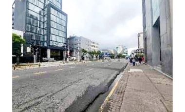 VENTA LOCAL COMERCIAL, EN OBRA, CENTRO CONCEPCION