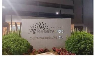 apartamento en arriendo en urb. varsovia. Cod A6456801