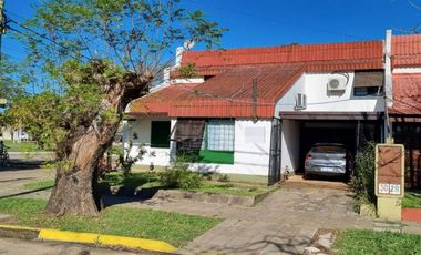 Casa en Venta Frente a las mejores playas de Ituzaingo