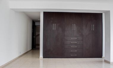 --Se Alquila Apto en PH Alarmar, Punta Paitilla--