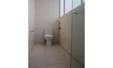 --Se Alquila Apto en PH Alarmar, Punta Paitilla--