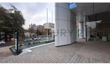 Arriendo local comercial en Américo Vespucio Sur