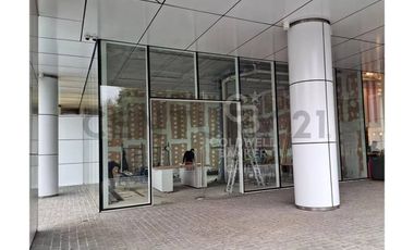 Arriendo local comercial en Américo Vespucio Sur