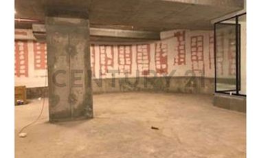 Arriendo local comercial en Américo Vespucio Sur
