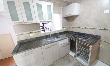 apartamento en arriendo en belalcazar piso 2. Cod A13709