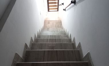 apartamento en arriendo en belalcazar piso 2. Cod A13709