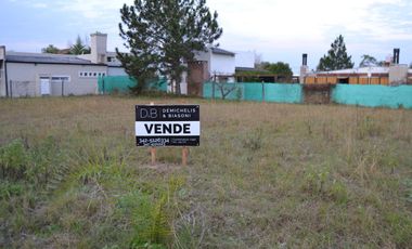 Terreno - Jardines de la Costa - Arroyo Leyes - Entrega y financiación.