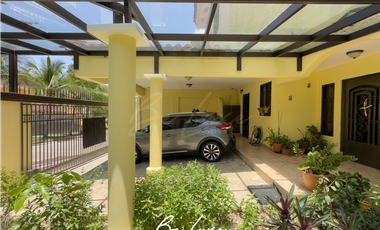 SE VENDE CASA TOTALMENTE INDEPENDIENTE EN ANCÓN (5)