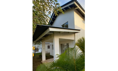 CASA EN VACAMONTE PLAYA  DORADA 3 RECMARAS