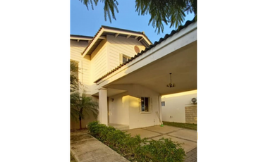 CASA EN VACAMONTE PLAYA  DORADA 3 RECMARAS