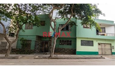 Se Vende Casa De 278M2  En Santa Beatriz