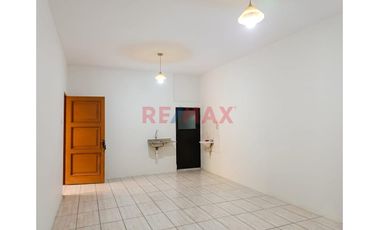 Se Vende Casa De 278M2  En Santa Beatriz