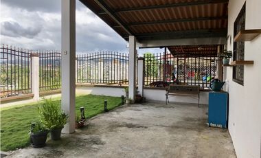 SE VENDE CASA EN BRISAS DEL GOLF OCCIDENTE EN $205,000 AM