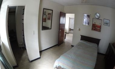 casa en arriendo en la riviera. Cod A21126