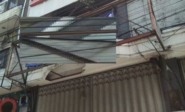 Disewakan Ruko 3 lantai di Jalan Raya Dupak, Surabaya