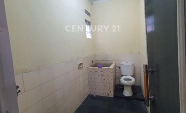 Rumah 1LT, Siap Huni Baru Dicat, Garasi 2mobil, Arcamanik Bandung