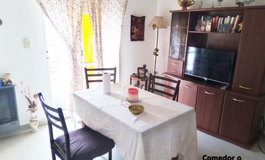 V687 Ramos Mejia Duplex 3 amb en Venta