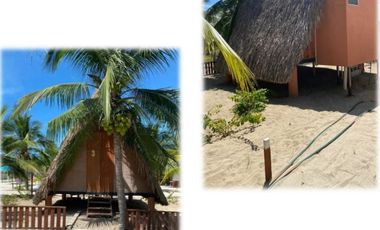 CLUB DE PLAYA, EN LA CIUDAD DE PINOTEPA OAXACA.