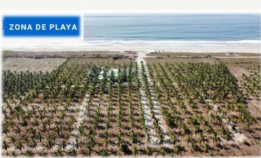 CLUB DE PLAYA, EN LA CIUDAD DE PINOTEPA OAXACA.