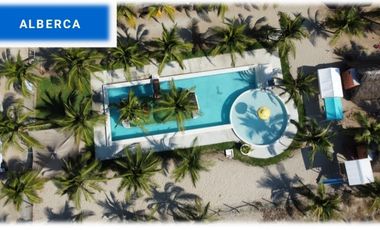 CLUB DE PLAYA, EN LA CIUDAD DE PINOTEPA OAXACA.