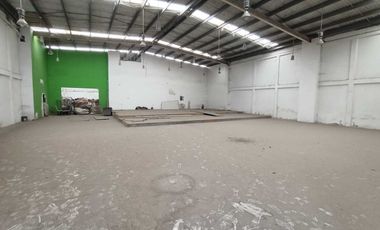 Bodega de 578 m² a pie de la carretera Veracruz-Xalapa a la altura de Amapolas