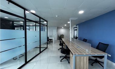 Se Alquila Oficina Amoblada 122 Mts Costa del Este USD$2,200,00+itbms