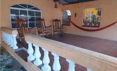 Se Vende Casa amplia y acogedora en Tocumen