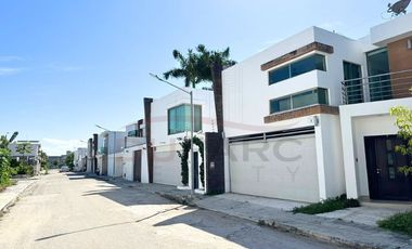 Casa en Venta Fraccionamiento Raices