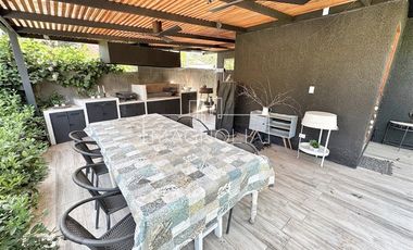 Casa en venta en el arrayan de 6 dorm.