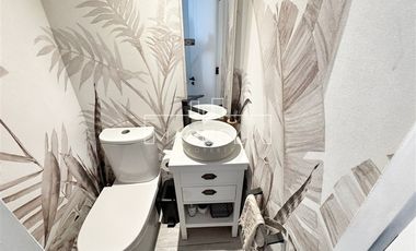 Casa en venta en el arrayan de 6 dorm.