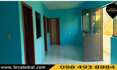 Casa de venta en Av. 24 de Mayo – código:19926