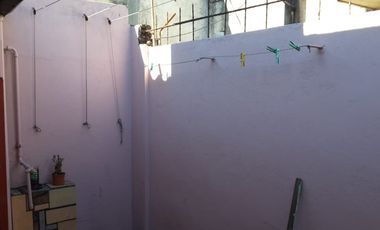 Casa PH en venta en Bernal Oeste